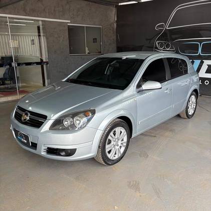 CHEVROLET VECTRA 2.0 MPFI GT-X HATCH 8V FLEX 4P MANUAL